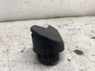 bontott VW GOLF V Motorháztető Nyitó Kar / Gomb