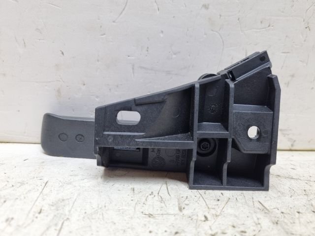 bontott VW GOLF V Motorháztető Nyitó Kar / Gomb