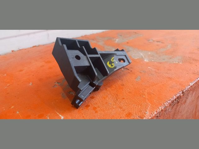 bontott VW GOLF V Motorháztető Nyitó Kar / Gomb