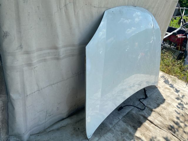 bontott VW GOLF V Motorháztető