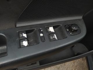 bontott VW GOLF V Motorháztető