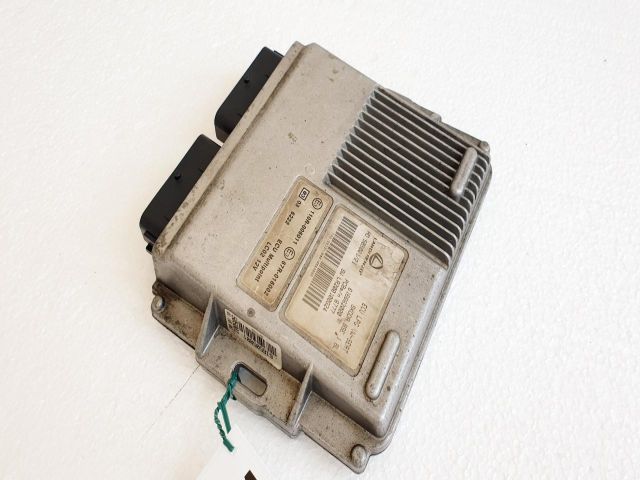 bontott VW GOLF V Motorvezérlő