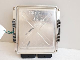 bontott VW GOLF V Motorvezérlő