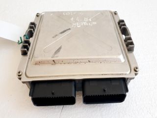 bontott VW GOLF V Motorvezérlő