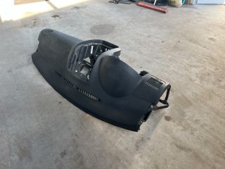 bontott VW GOLF V Műszerfal Héj