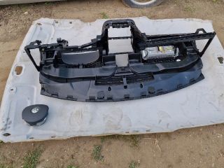 bontott VW GOLF V Műszerfal Héj