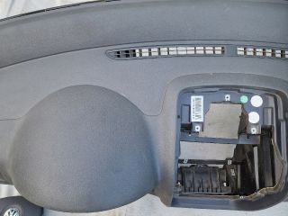 bontott VW GOLF V Műszerfal Héj