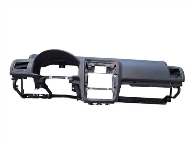 bontott VW GOLF V Műszerfal Héj