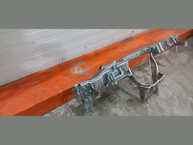 bontott VW GOLF V Műszerfal Tartó Vas