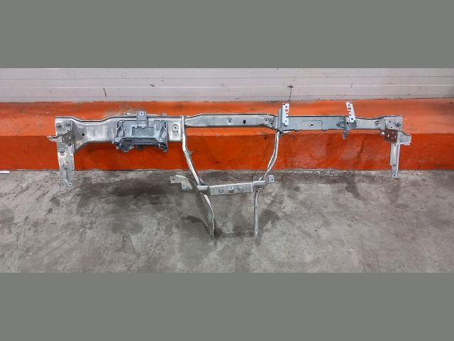 bontott VW GOLF V Műszerfal Tartó Vas