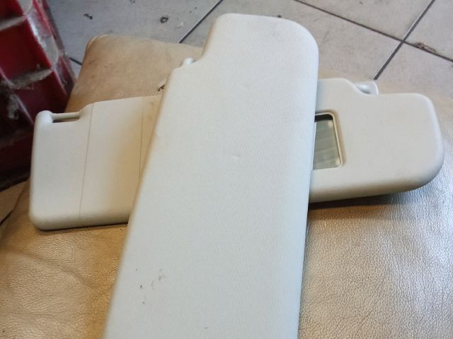 bontott VW GOLF V Napellenző Pár