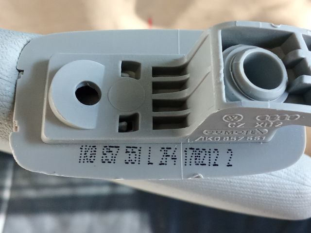 bontott VW GOLF V Napellenző Pár