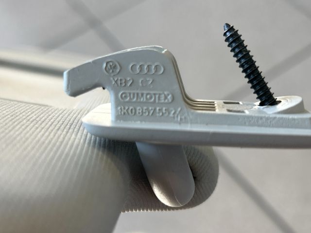 bontott VW GOLF V Napellenző Pár