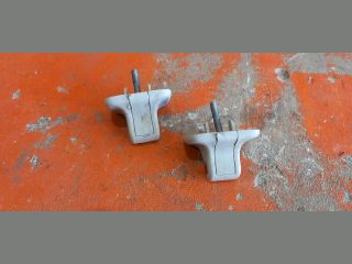 bontott VW GOLF V Napellenző Tartó (Pozíciófüggetlen)