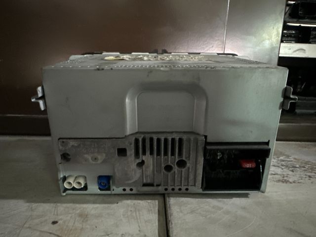 bontott VW GOLF V Navigációs Fejegység