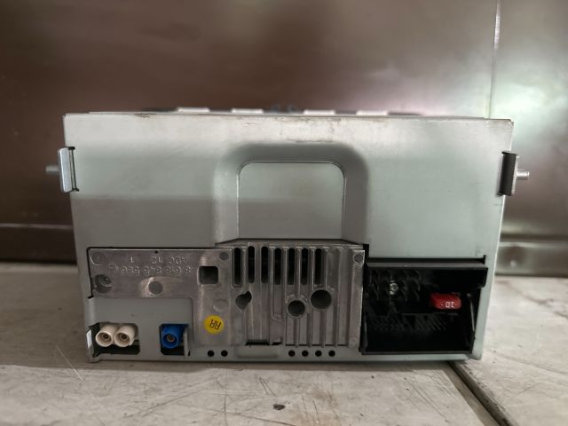 bontott VW GOLF V Navigációs Fejegység