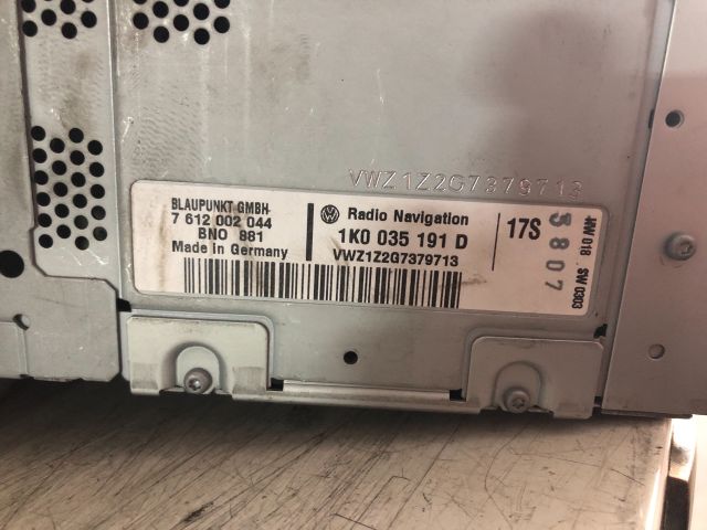 bontott VW GOLF V Navigációs Fejegység