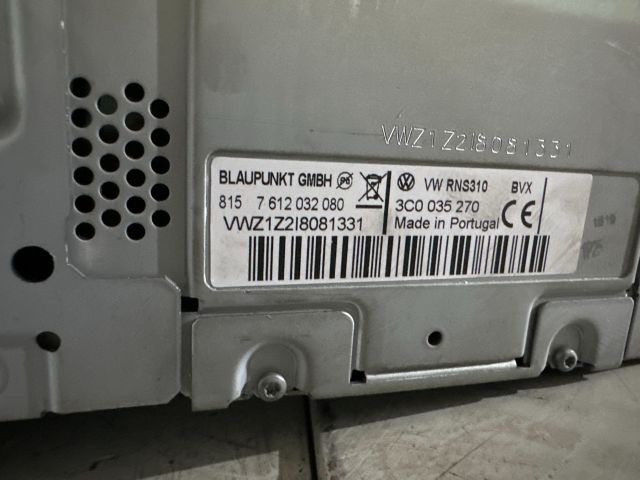 bontott VW GOLF V Navigációs Fejegység