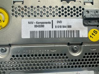 bontott VW GOLF V Navigációs Fejegység