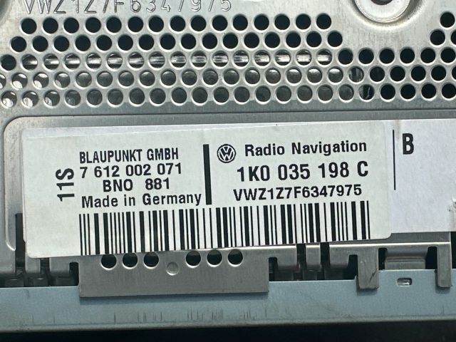 bontott VW GOLF V Navigációs Fejegység