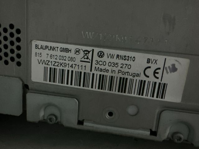 bontott VW GOLF V Navigációs Fejegység