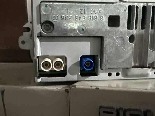 bontott VW GOLF V Navigációs Fejegység