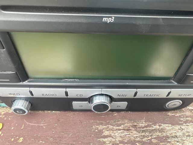 bontott VW GOLF V Navigációs Fejegység