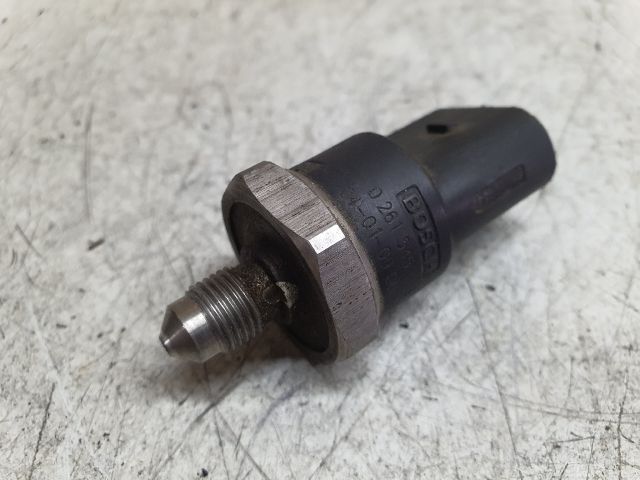 bontott VW GOLF V Nyomásszabályzó Szelep