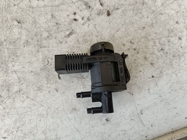 bontott VW GOLF V Nyomásszabályzó Szelep