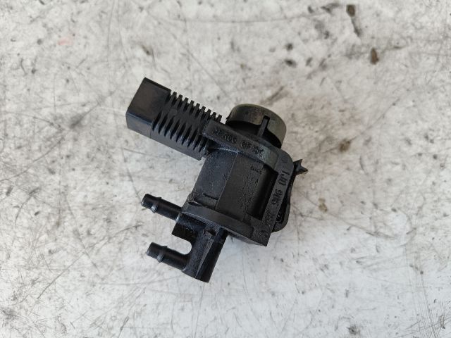 bontott VW GOLF V Nyomásszabályzó Szelep