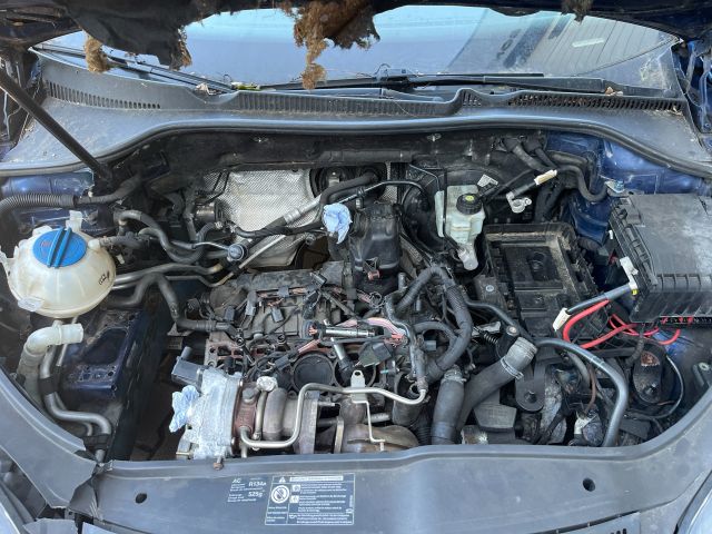 bontott VW GOLF V Nyomatéktartó Bak