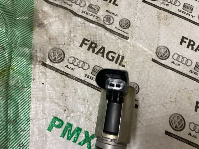 bontott VW GOLF V Okos Kerékszelep