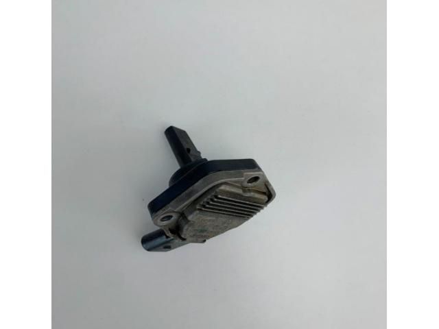 bontott VW GOLF V Olajszint Jeladó