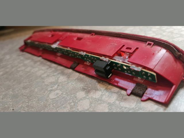 bontott VW GOLF V Pótféklámpa