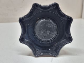 bontott VW GOLF V Pótkerék Rögzítő