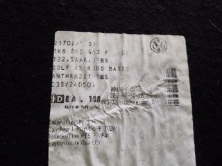 bontott VW GOLF V Pótkerék Takaró