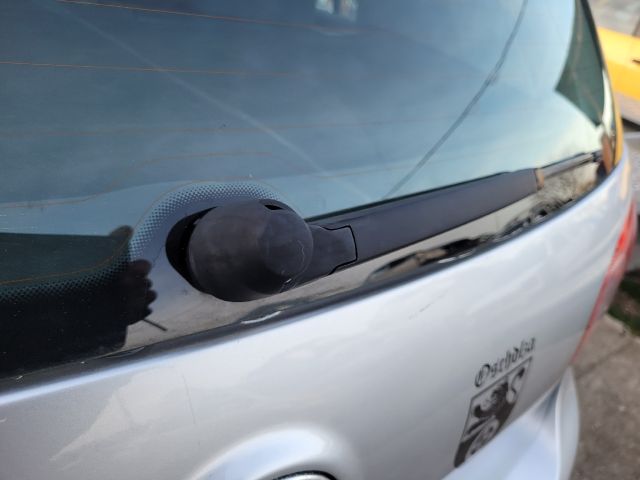 bontott VW GOLF V Pótkerék Takaró