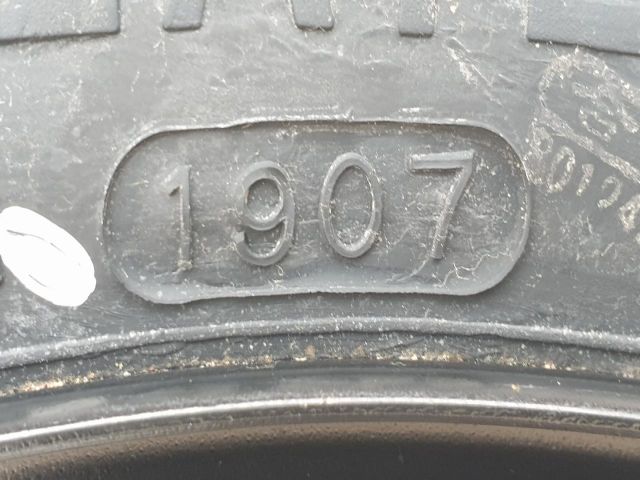 bontott VW GOLF V Pótkerék