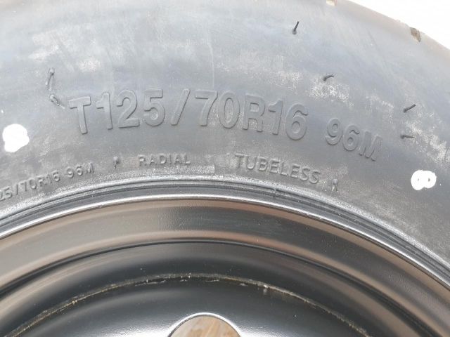 bontott VW GOLF V Pótkerék