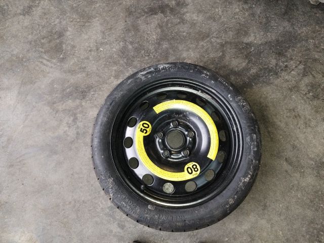 bontott VW GOLF V Pótkerék