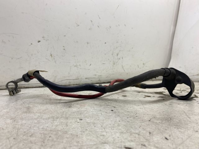 bontott VW GOLF V Pozitív Kábel