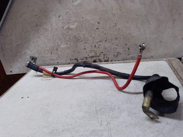 bontott VW GOLF V Pozitív Kábel