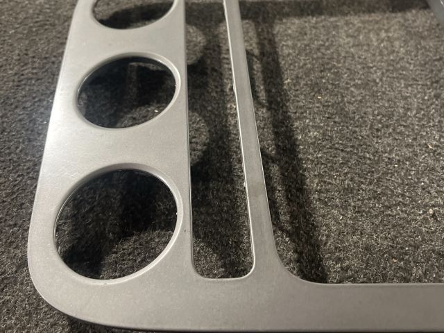 bontott VW GOLF V Rádió / CD Keret