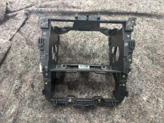 bontott VW GOLF V Rádió / CD Keret