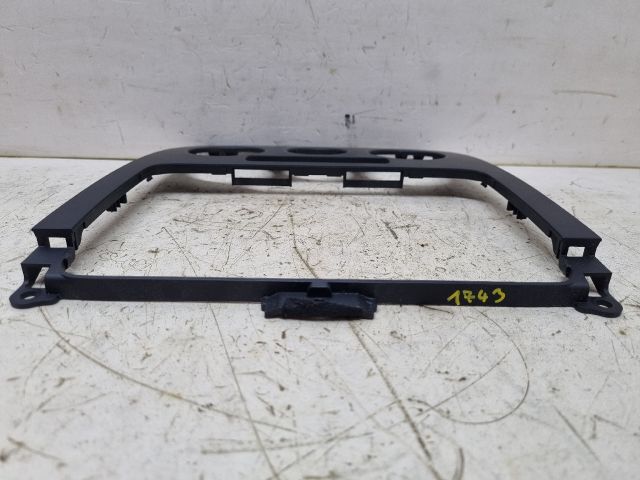 bontott VW GOLF V Rádió / CD Keret