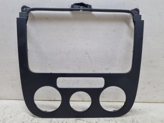 bontott VW GOLF V Rádió / CD Keret