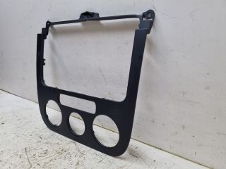 bontott VW GOLF V Rádió / CD Keret