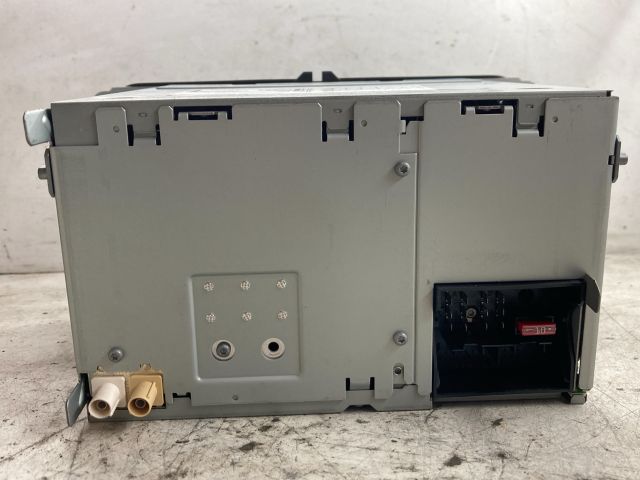 bontott VW GOLF V Rádió / CD