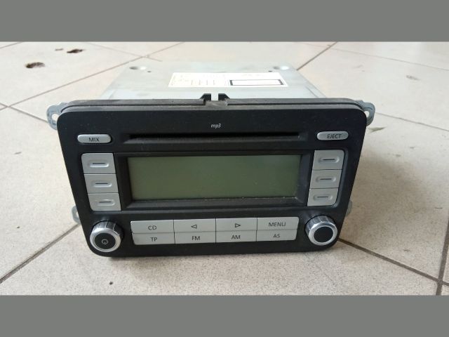 bontott VW GOLF V Rádió / CD