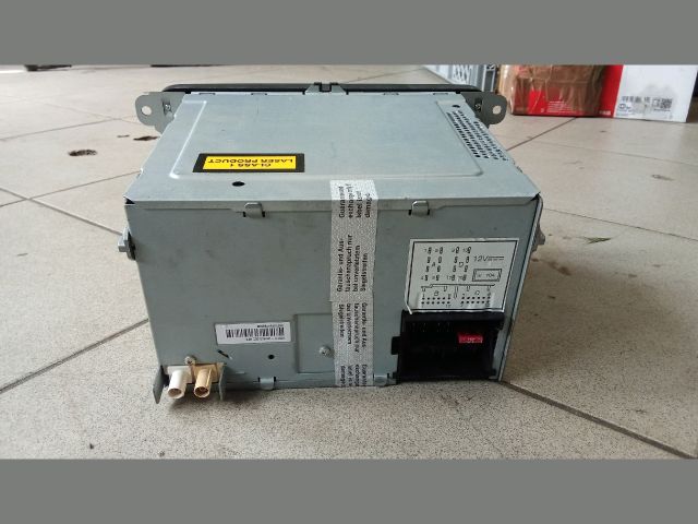 bontott VW GOLF V Rádió / CD